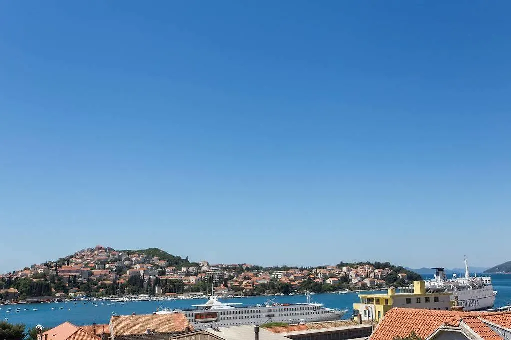 App Karmen With Free Parkig Croatia