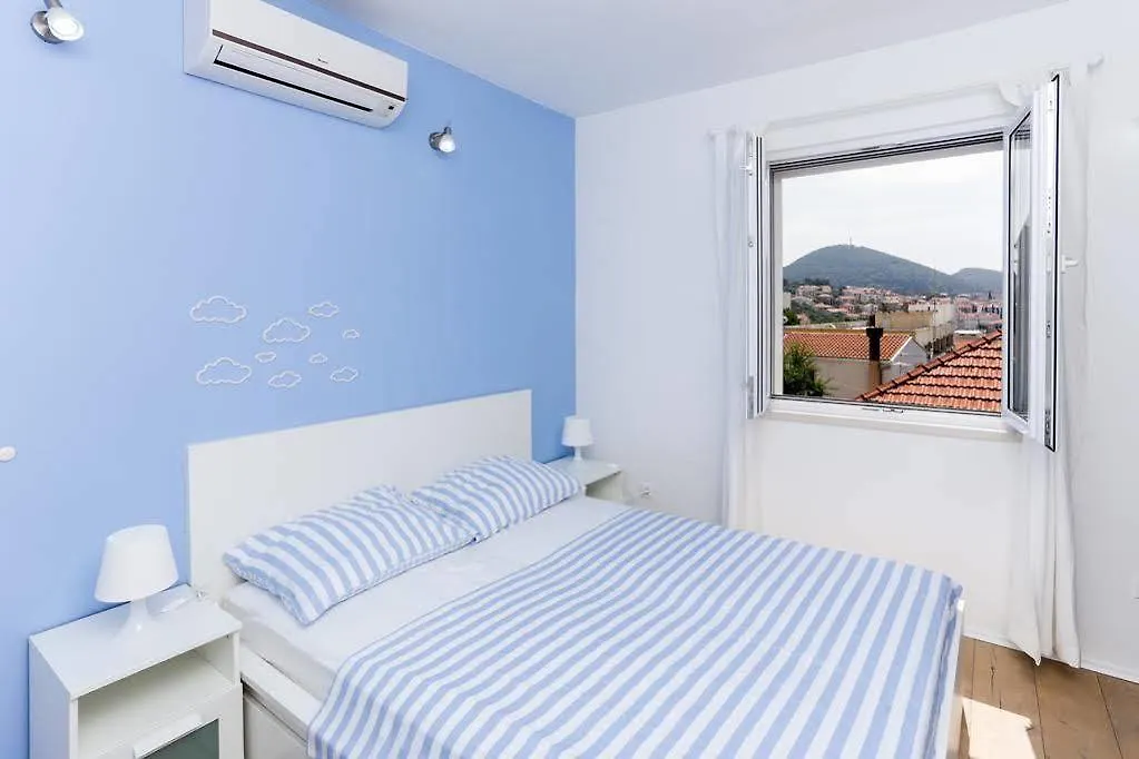 App Karmen With Free Parkig 0*, Porec Croatia